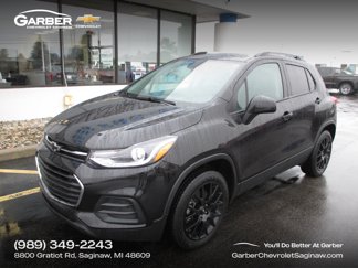 Used 2022 Chevrolet Trax LT w/ Midnight Edition image 1