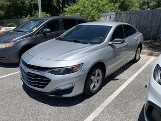 Used 2020 Chevrolet Malibu LS image 1