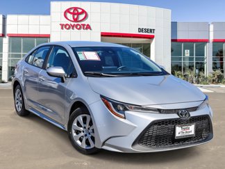 Certified 2022 Toyota Corolla LE image 1