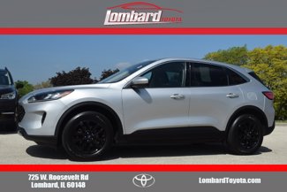 Used 2020 Ford Escape SE image 1