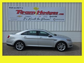 Used 2013 Ford Taurus SEL image 1