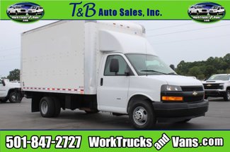 Used 2018 Chevrolet Express 3500 w/ Driver Convenience Package image 1