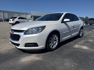 Used 2015 Chevrolet Malibu LT image 1