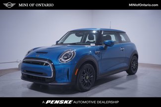 Used 2023 MINI Cooper SE image 1