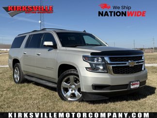 Used 2015 Chevrolet Suburban LT image 1