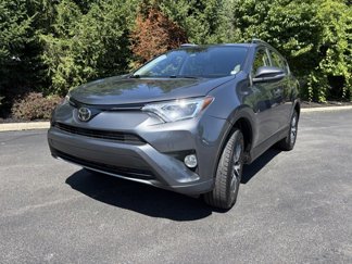 Used 2018 Toyota RAV4 XLE image 1