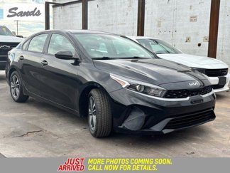 Used 2023 Kia Forte LXS image 1