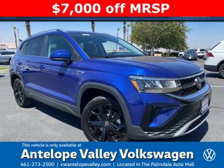 New 2024 Volkswagen Taos SE image 1