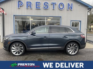 Used 2021 Lincoln Nautilus Reserve w/ Equipment Group 201A image 1