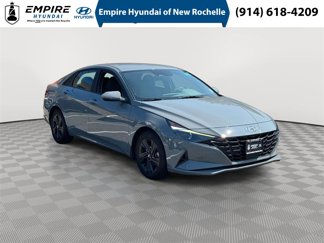Certified 2022 Hyundai Elantra SEL w/ Convenience Package image 1