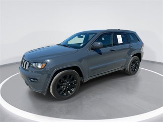Used 2018 Jeep Grand Cherokee Altitude image 1