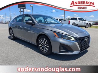 Used 2024 Nissan Altima 2.5 SV image 1