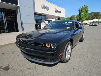 Used 2023 Dodge Challenger SXT image 1