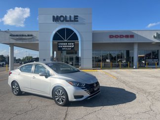 Used 2023 Nissan Versa SV image 1