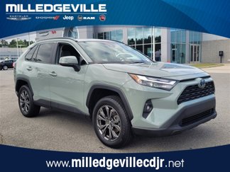 Used 2022 Toyota RAV4 XLE Premium image 1