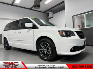 Used 2016 Dodge Grand Caravan SXT w/ UConnect Hands-Free Group image 1
