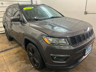 Used 2019 Jeep Compass Altitude image 1