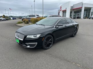 Used 2017 Lincoln MKZ Reserve image 1