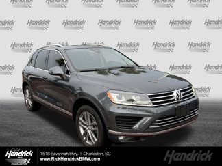 Used 2016 Volkswagen Touareg TDI image 1