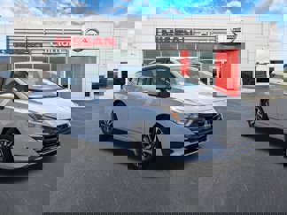 New 2025 Nissan Versa SV w/ Trunk Package image 1