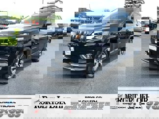 Used 2019 Jeep Cherokee Limited image 1