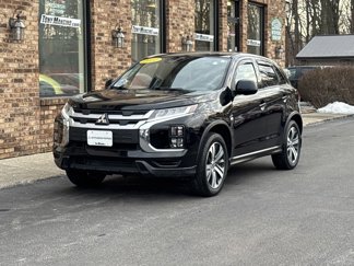 Used 2022 Mitsubishi Outlander Sport ES image 1
