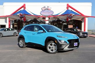 Used 2023 Hyundai Kona SEL image 1