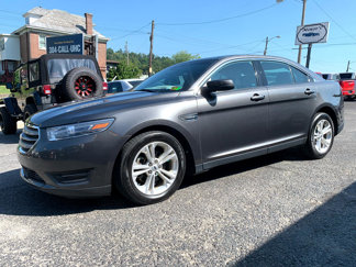 Used 2015 Ford Taurus SEL w/ Equipment Group 201A image 1