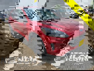 Used 2021 Ford Escape SE w/ SE Sport Appearance Package image 1