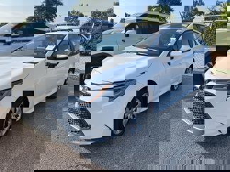 Used 2022 Toyota Corolla LE image 1