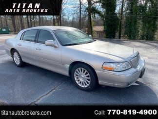 Used 2004 Lincoln Town Car Ultimate image 1