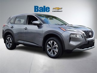 Used 2023 Nissan Rogue SV image 1
