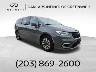 Used 2022 Chrysler Pacifica Touring-L image 1