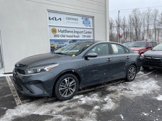 Used 2022 Kia Forte LXS w/ LXS Technology Package image 1
