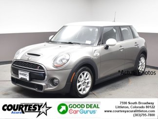 Used 2018 MINI Cooper S image 1