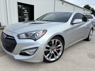 Used 2013 Hyundai Genesis 3.8 image 1