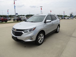 Used 2018 Chevrolet Equinox LT image 1