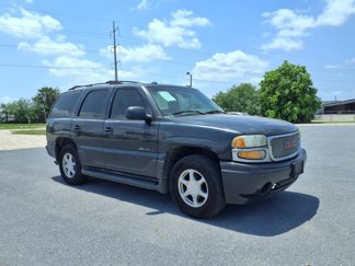 Used 2003 GMC Yukon Denali image 1