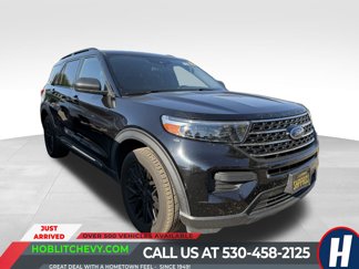 Used 2020 Ford Explorer XLT image 1