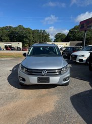 Used 2017 Volkswagen Tiguan Sport image 1