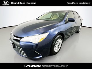 Used 2016 Toyota Camry LE image 1