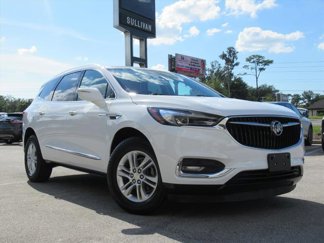 Used 2018 Buick Enclave Essence image 1