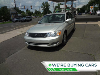 Used 2000 Toyota Avalon XLS image 1