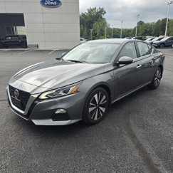 Used 2022 Nissan Altima 2.5 SV image 1