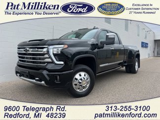 Used 2024 Chevrolet Silverado 3500 High Country w/ High Country Premium Package image 1