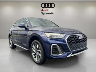 Certified 2024 Audi Q5 2.0T Premium w/ Convenience Package image 1