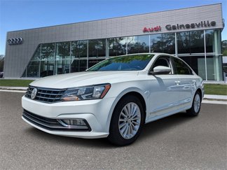 Used 2016 Volkswagen Passat 1.8T SE image 1