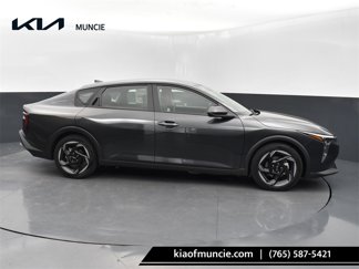New 2025 Kia K4 EX image 1
