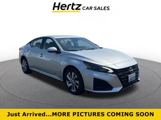 Used 2023 Nissan Altima 2.5 S image 1