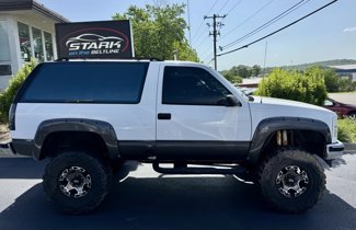 Used 1993 GMC Yukon 4WD 2-Door image 1